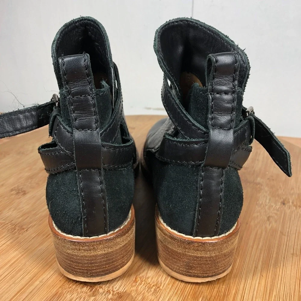 Acne Studios womens size 36 shoes Black Leather heel ankle boots